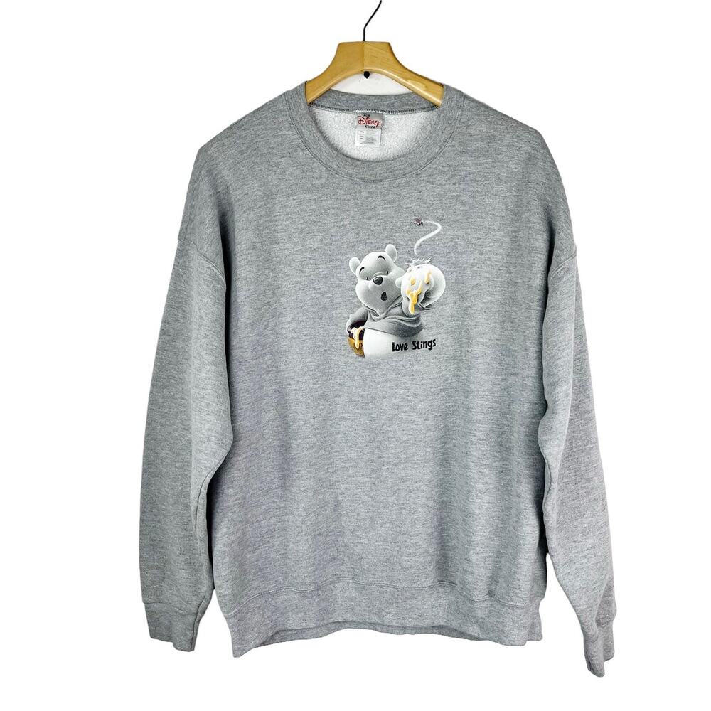Disney Store Vintage Pooh Love Stings Pullover Sweatshirt Size XXL